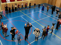 9df5a756-7e2c-4863-ba61-259befbd9992